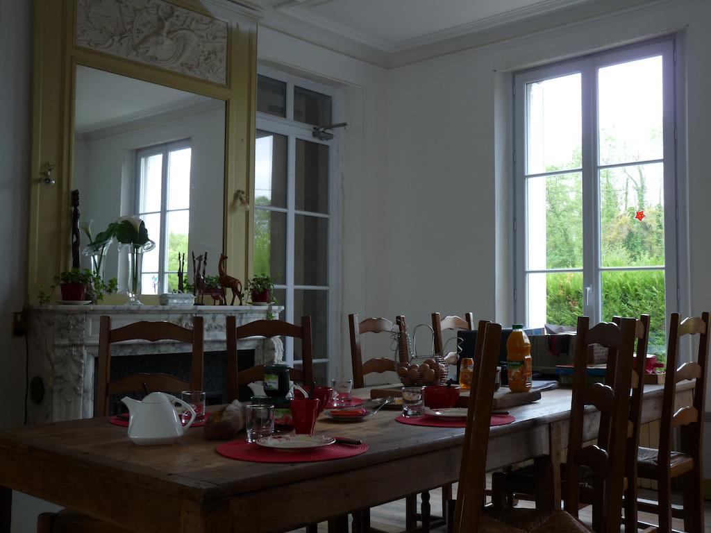 Le Betrot Bed and Breakfast Estissac Εξωτερικό φωτογραφία