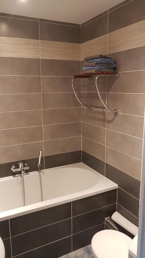 Le Betrot Bed and Breakfast Estissac Εξωτερικό φωτογραφία