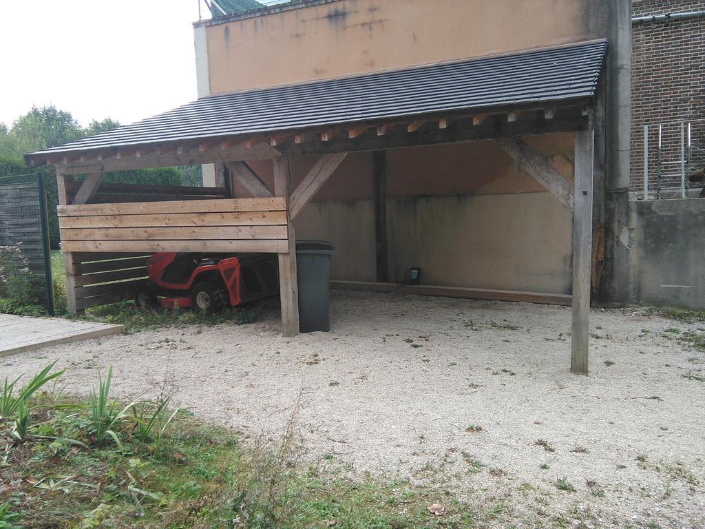 Le Betrot Bed and Breakfast Estissac Εξωτερικό φωτογραφία